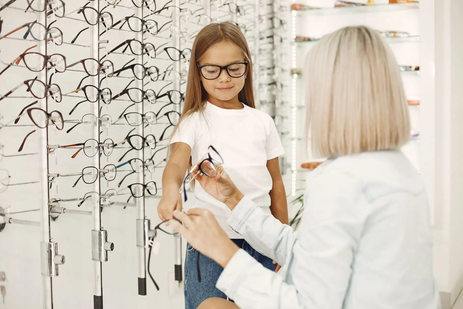 2025年电子台秤技术升级方向与智能称重解决方案解析