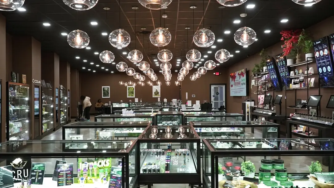 厦门电子台秤与地磅选型对比：商超与工业场景适配指南